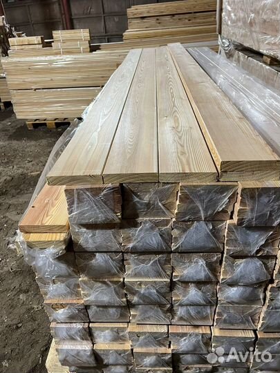 Лиственница палубная доска (гладкая)