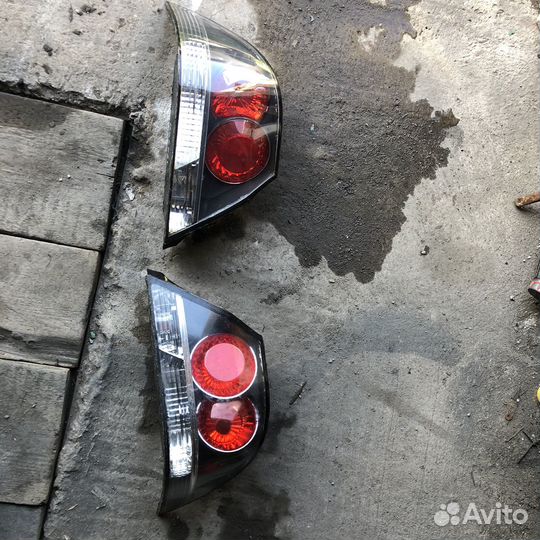 Фонари Lancer 9