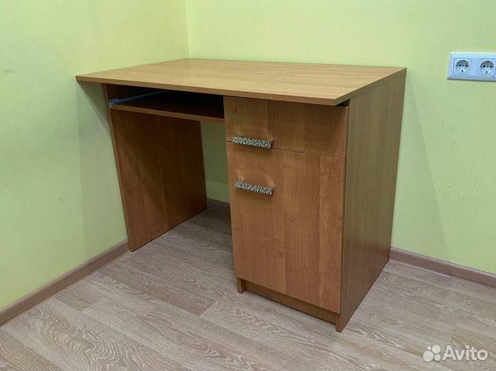 Офисная мебель бу столы