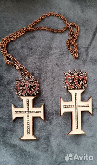 Украшения кулон брошь