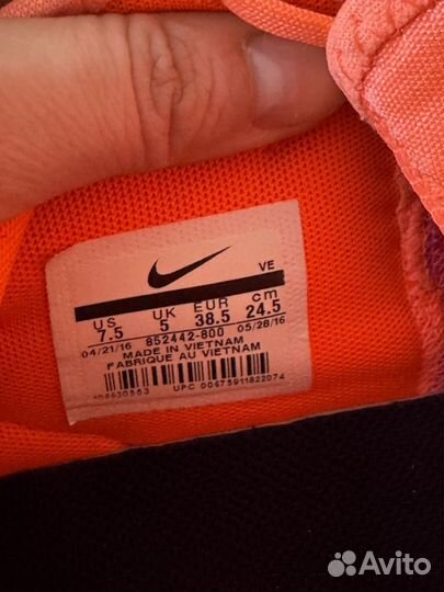 Кроссовки nike женские