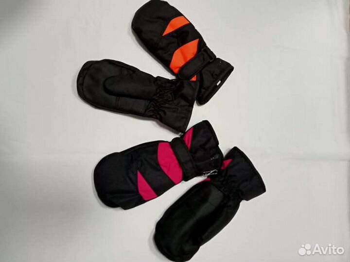 Новые варежки непромокаемые