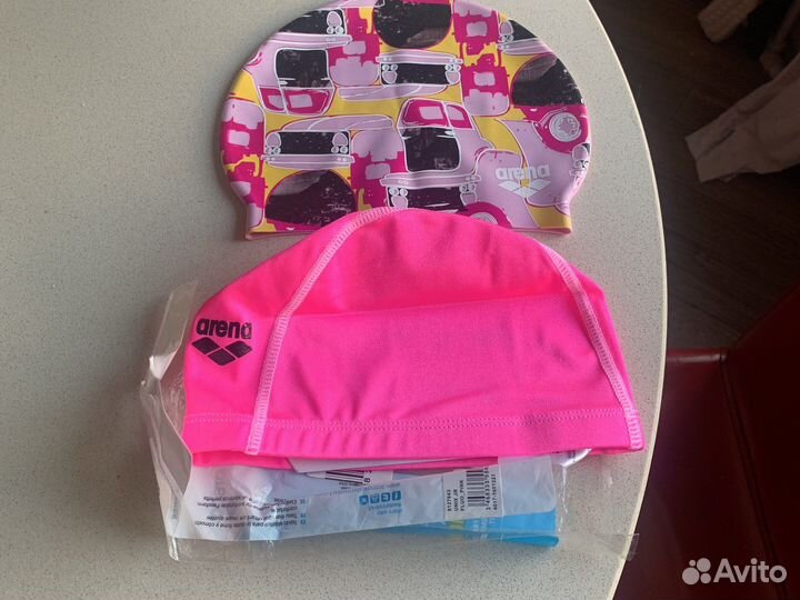 Шапочки для плавания