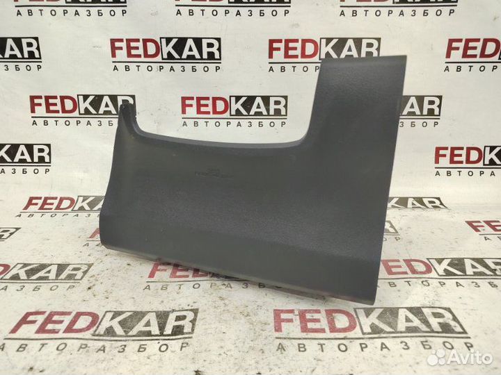 Подушка безопасности в колени передняя левая