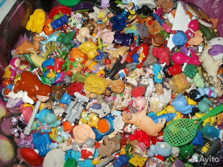 Киндер игрушки