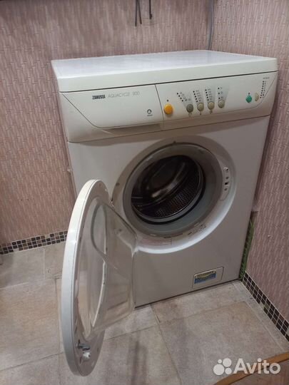Стиральная машина zanussi бу