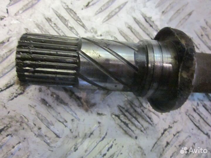 Привод правый для Мазда 6 GG 5ти ступка МКПП 2.0