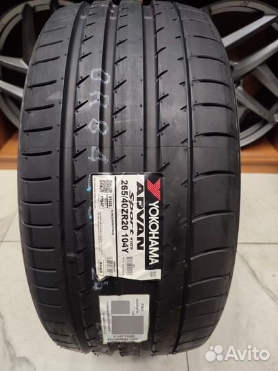 Yokohama Advan Sport V105 265/40 R20 104Y