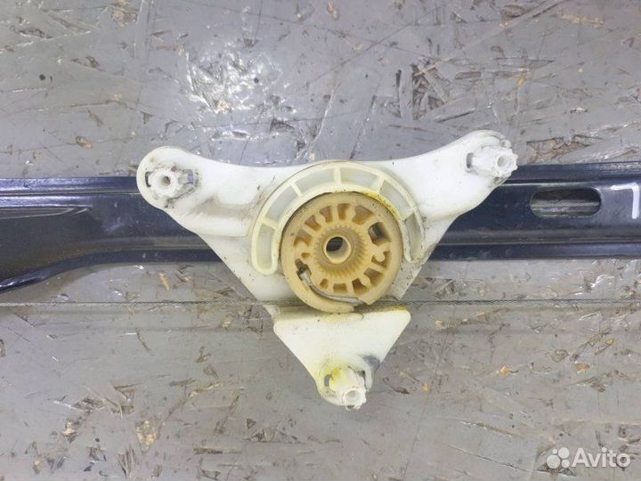 Стеклоподьемник задний левый Mercedes E-Class W212