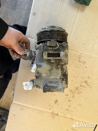 Компонсслр кондиционера Toyota Camry 40 3.5 2GR