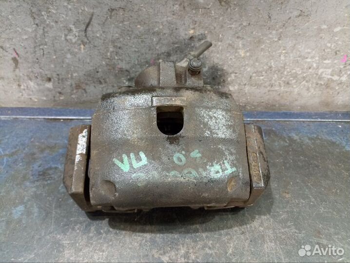 Суппорт передний Mazda Tribute EP