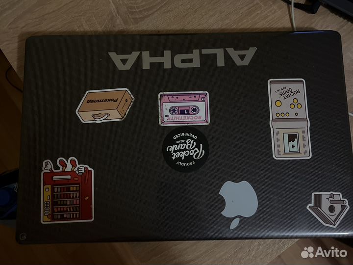 Ноутбук dexp atlas h111 i7