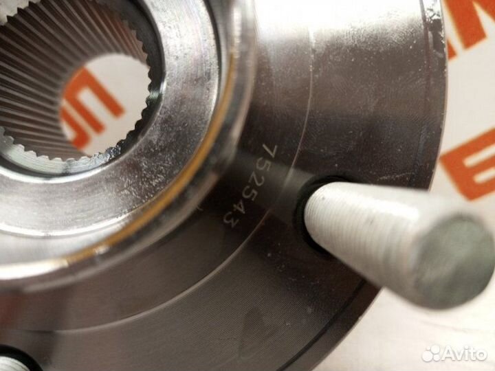 Ступица передняя в сборе с подшипником передняя