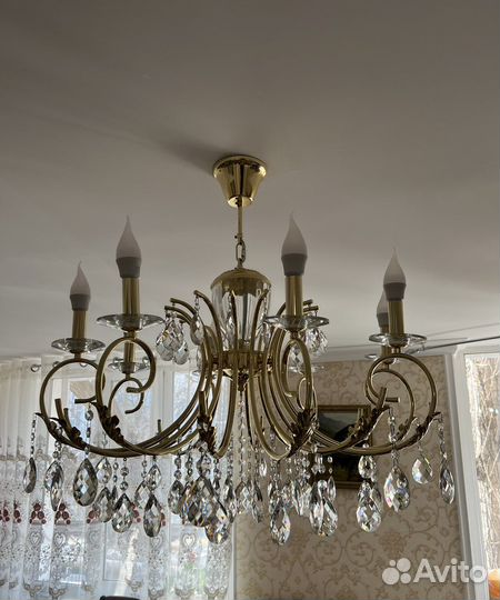 Люстра новая