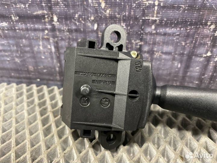 Подрулевой переключатель Bmw E39