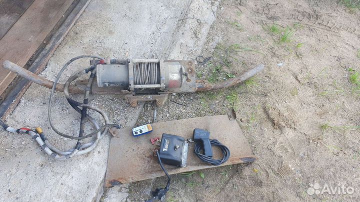 Лебёдка т макс 6500 с площадкой под suzuki jimny