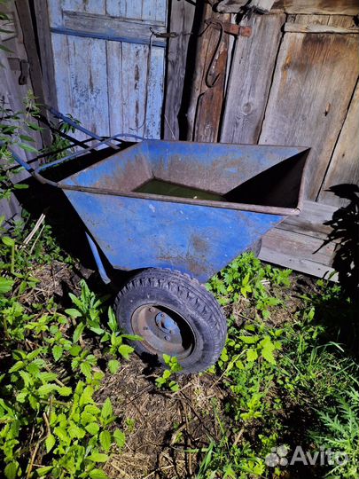 Продам садовую тачку СССР
