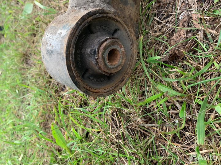 Kia rio 2 задняя балка в сборе подрамник