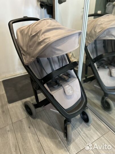 Прогулочная коляска Greentom upp classic