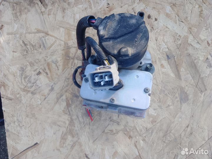 Блок ABS 4451012140 Toyota