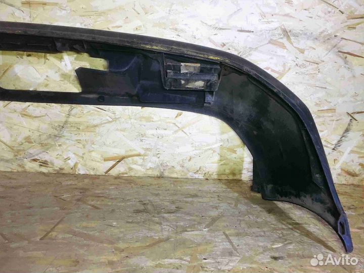 Бампер задний Хэтч Mazda Familia BG Серыйусилитцар