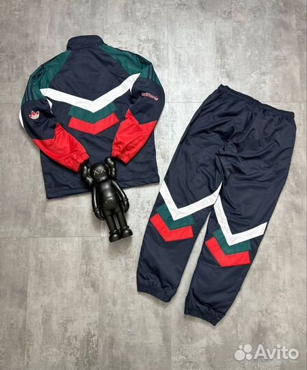 Мужской спортивный костюм adidas 80 х 90х