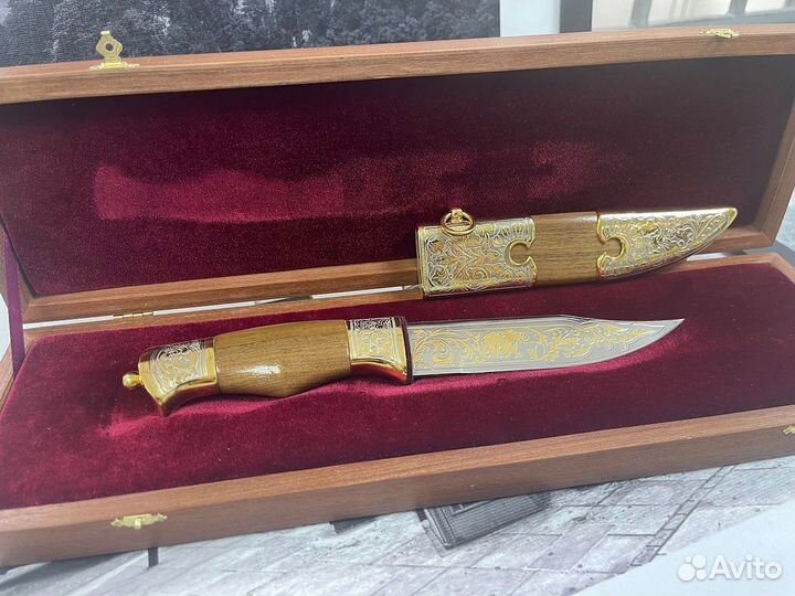 Нож в кейсе (Златоуст)