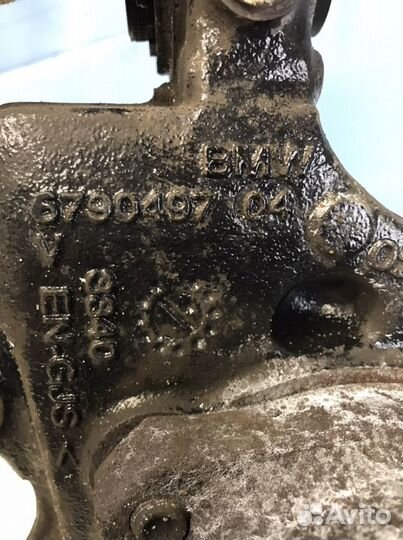 Кулак задний левый в сборе BMW X3 F25 X4 F26