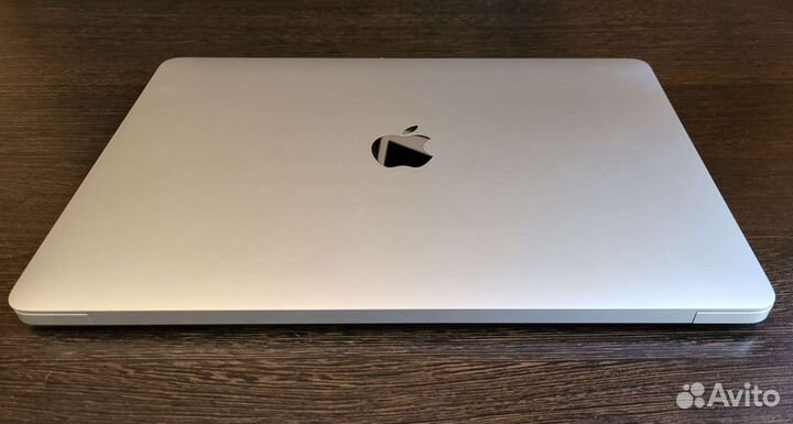 Macbook air 13 2020 i3