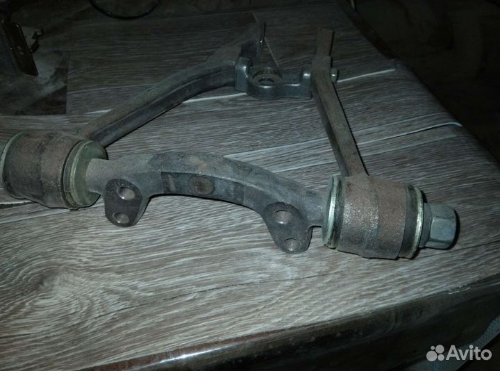 Рычаг Г3102,3110 в сборе, верхнийправый