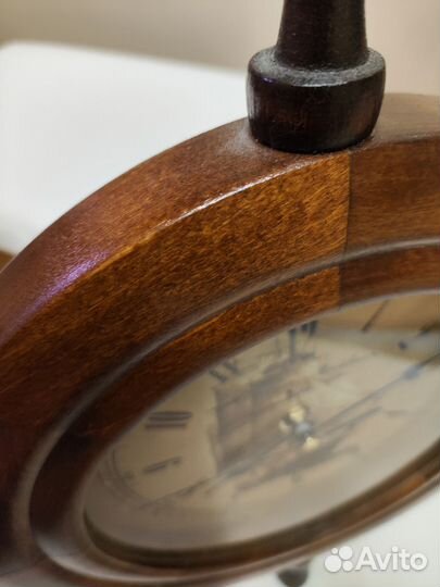 Часы настенные современные