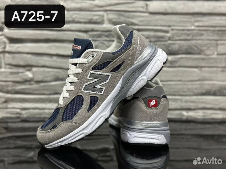 Кроссовки оптом