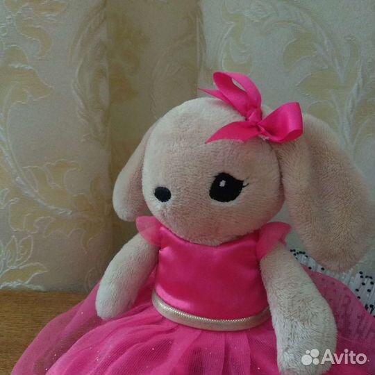 Мягкая игрушка заяц