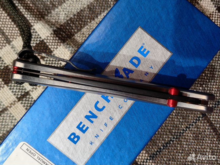Складной нож Benchmade Bugout, сталь M390