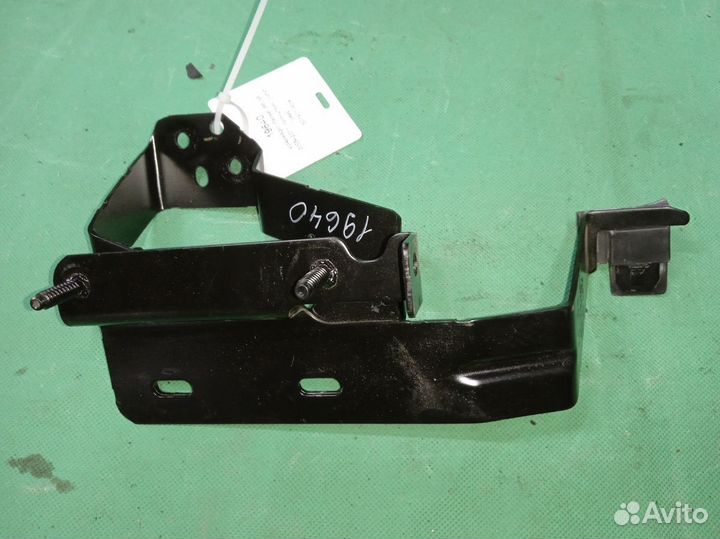 VW Passat (B6) VI кронштейн отопителя