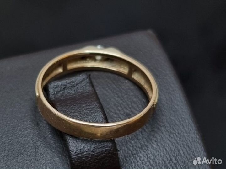 Золотое кольцо 585 пробы с Бриллиантом массой 1,8