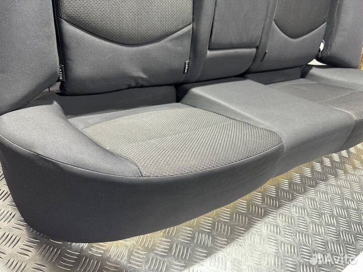 Задний диван Kia Cerato 2