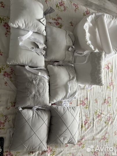 Бортики в кроватку