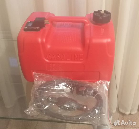 Выносной бачек для лодочного мотора