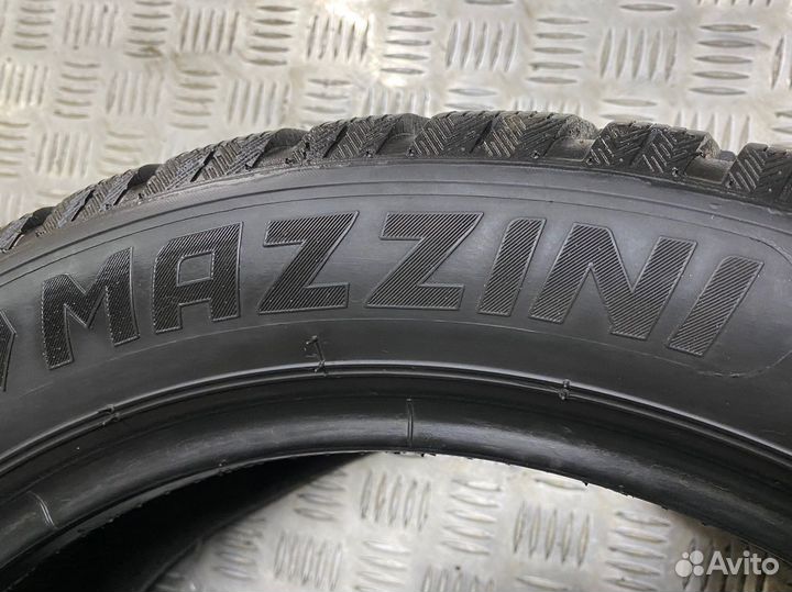Mazzini Snowleopard 215/50 R17 95H