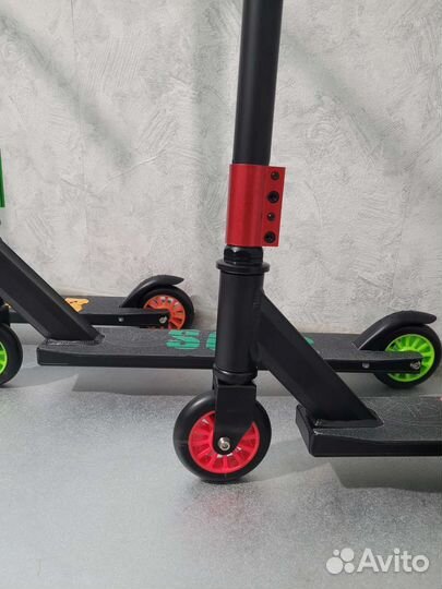 Самокат трюковой новый