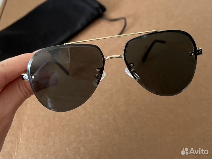 Солнцезащитные очки