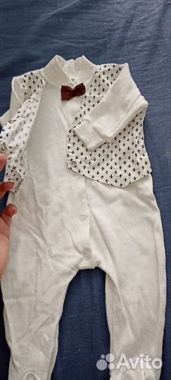 Костюмчик на выписку для мальчика