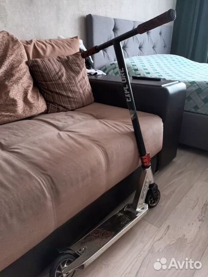 Трюковой самокат