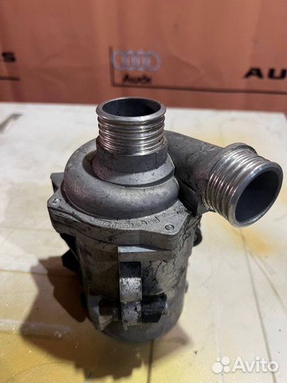 Помпа Bmw 5-Series E60 N52B30