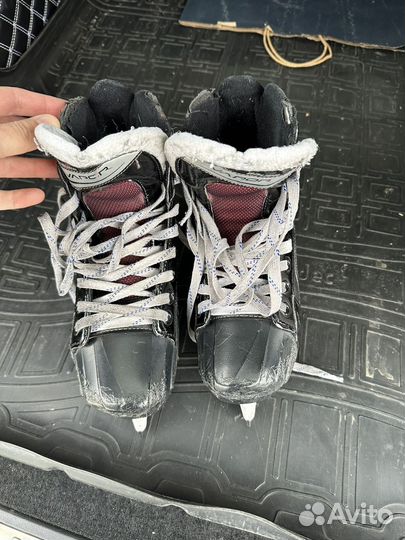 Коньки вратарские bauer vapor x700