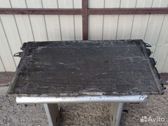 Радиатор кондиционера Dodge Caravan 2006 3.3L