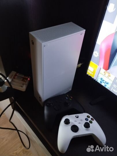 Игровая приставка xbox series s