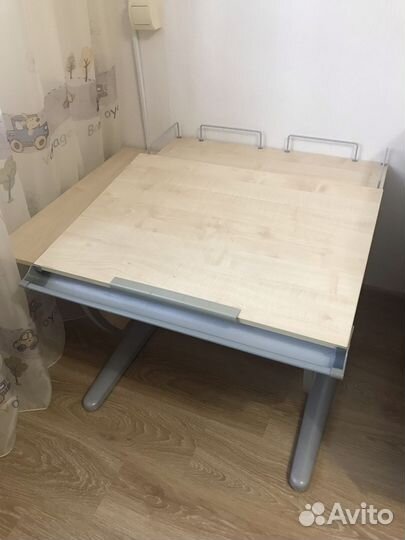 Растущая парта и стул Деми