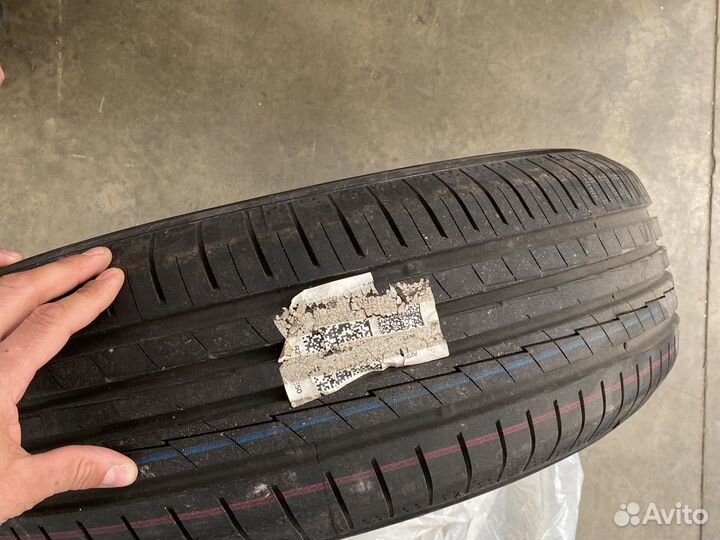 Yokohama BluEarth-A AE-50 215/65 R17